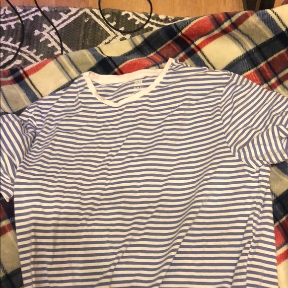 Striped Tee - Picture 2 of 3